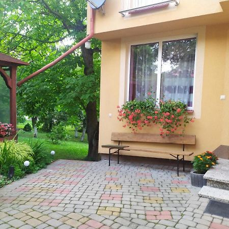 Apartament W Domu Na Wsi Tomaszow Lubelski Exterior photo