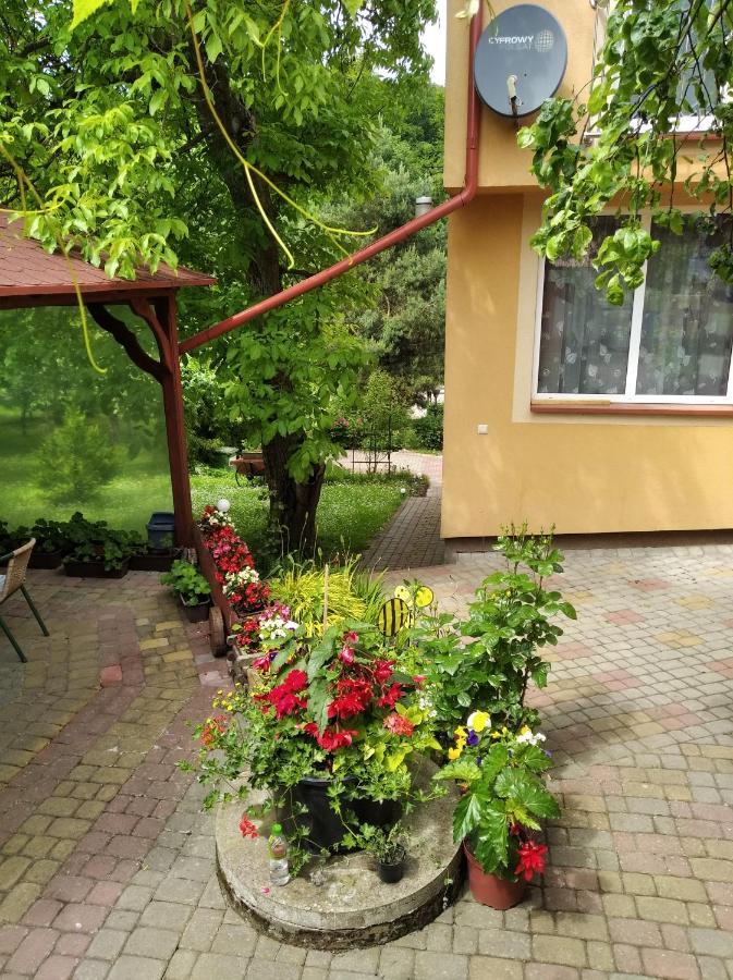 Apartament W Domu Na Wsi Tomaszow Lubelski Exterior photo