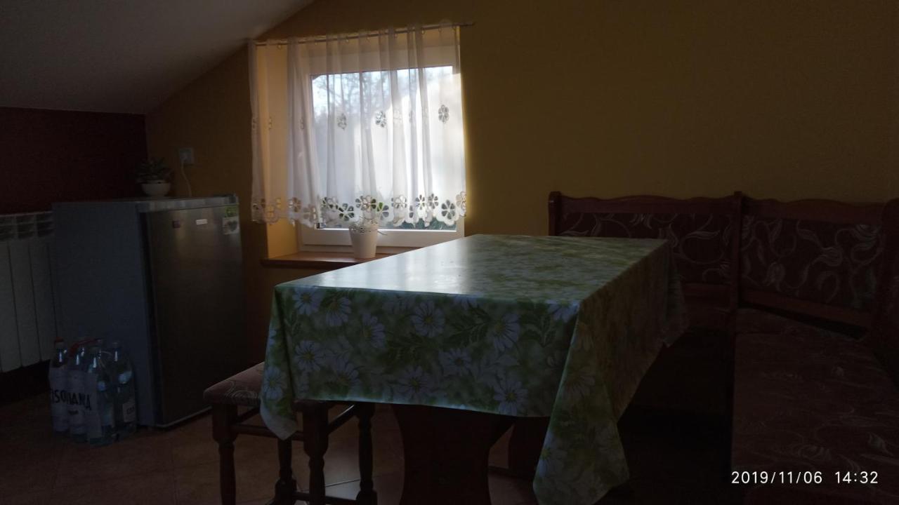 Apartament W Domu Na Wsi Tomaszow Lubelski Exterior photo